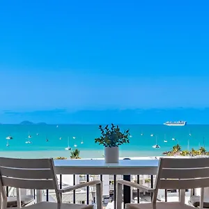 Ocean View 14a Airlie Beach