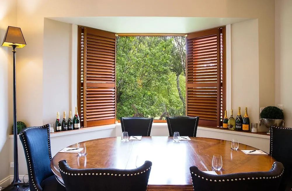 Spicers Clovelly Estate Montville