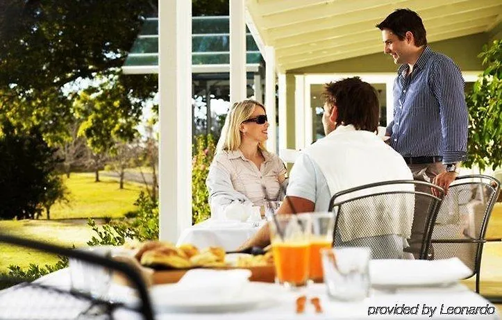 Spicers Clovelly Estate Montville