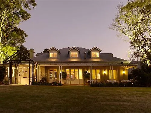 Lodge Spicers Clovelly Estate Montville